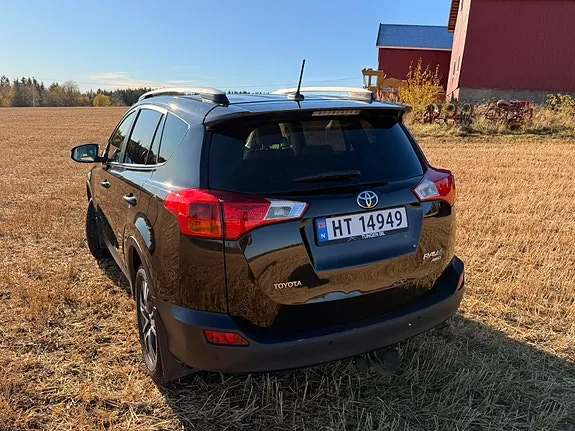 Toyota Rav4 2014 photo 4