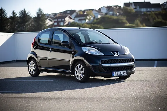 Peugeot 107 2010 photo 3
