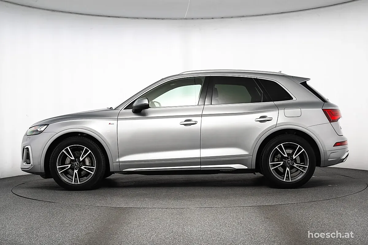 Audi Q5 2023 photo 3