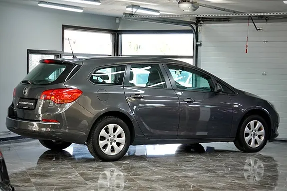 Opel Astra 2015 photo 3
