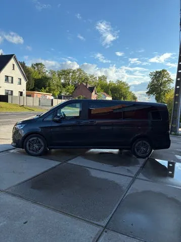Mercedes-Benz V-Class 2025 photo 3