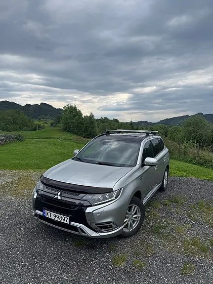 Mitsubishi Outlander 2020 photo 4