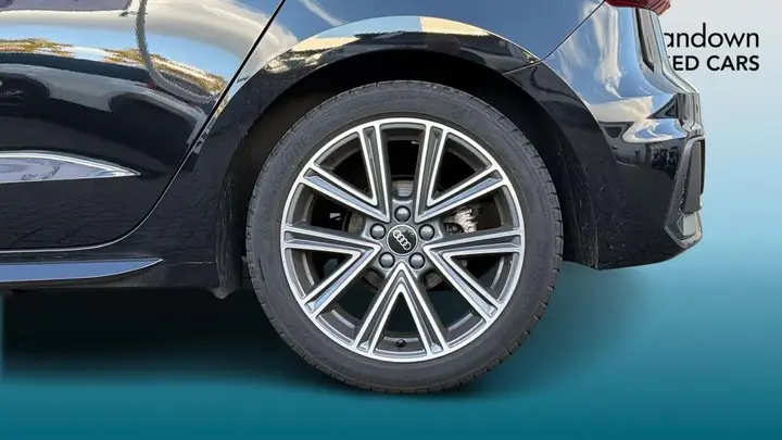 Audi A1 2024 photo 5