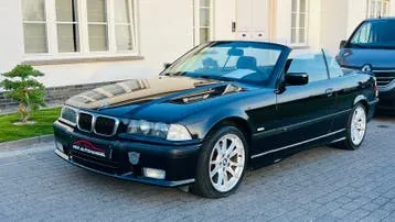 BMW 320I