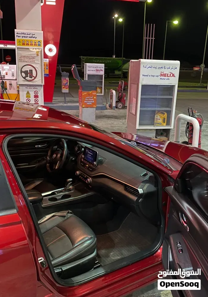 Nissan Altima 2019 photo 2