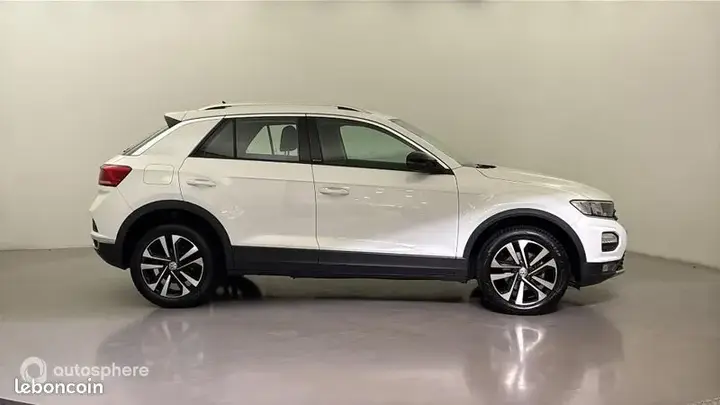 Volkswagen T-Roc 2020 photo 4