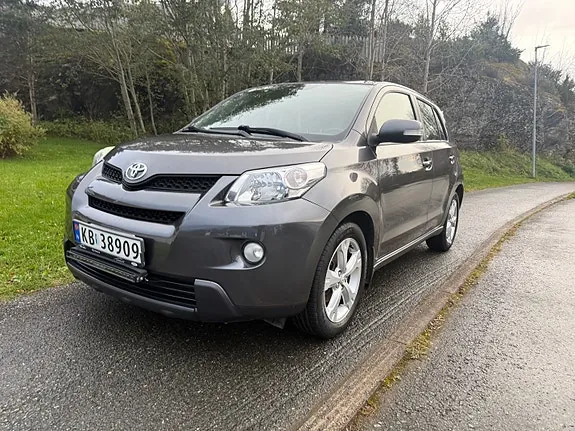 Toyota Urban Cruiser 2010 photo 3