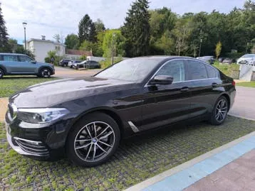 BMW 520I