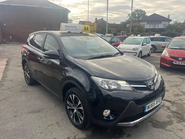 Toyota Rav4 2015 photo 4