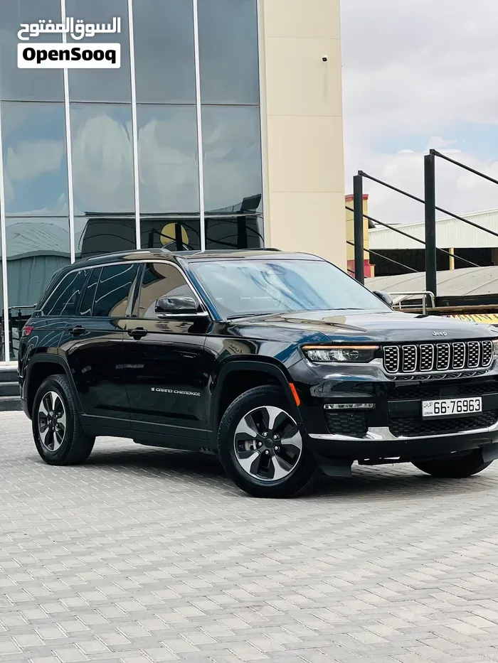 Jeep Grand Cherokee 2024 photo 4