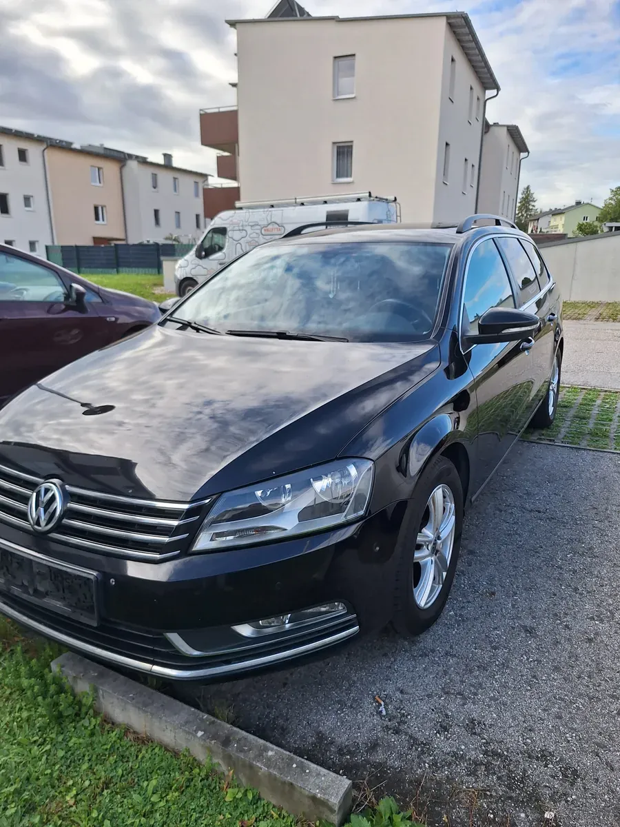 Volkswagen Passat 2013 photo 2