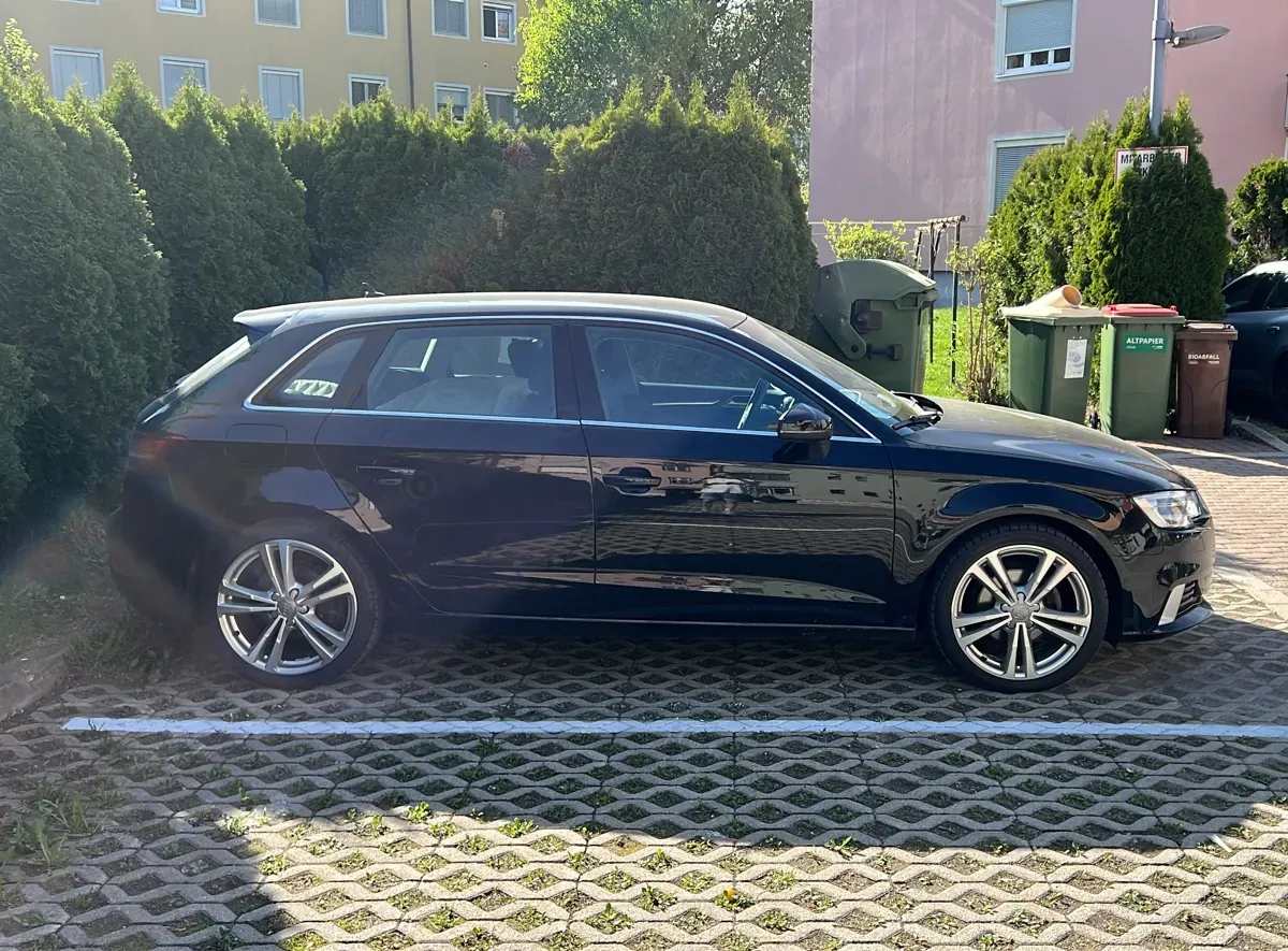 Audi A3 2020 photo 2