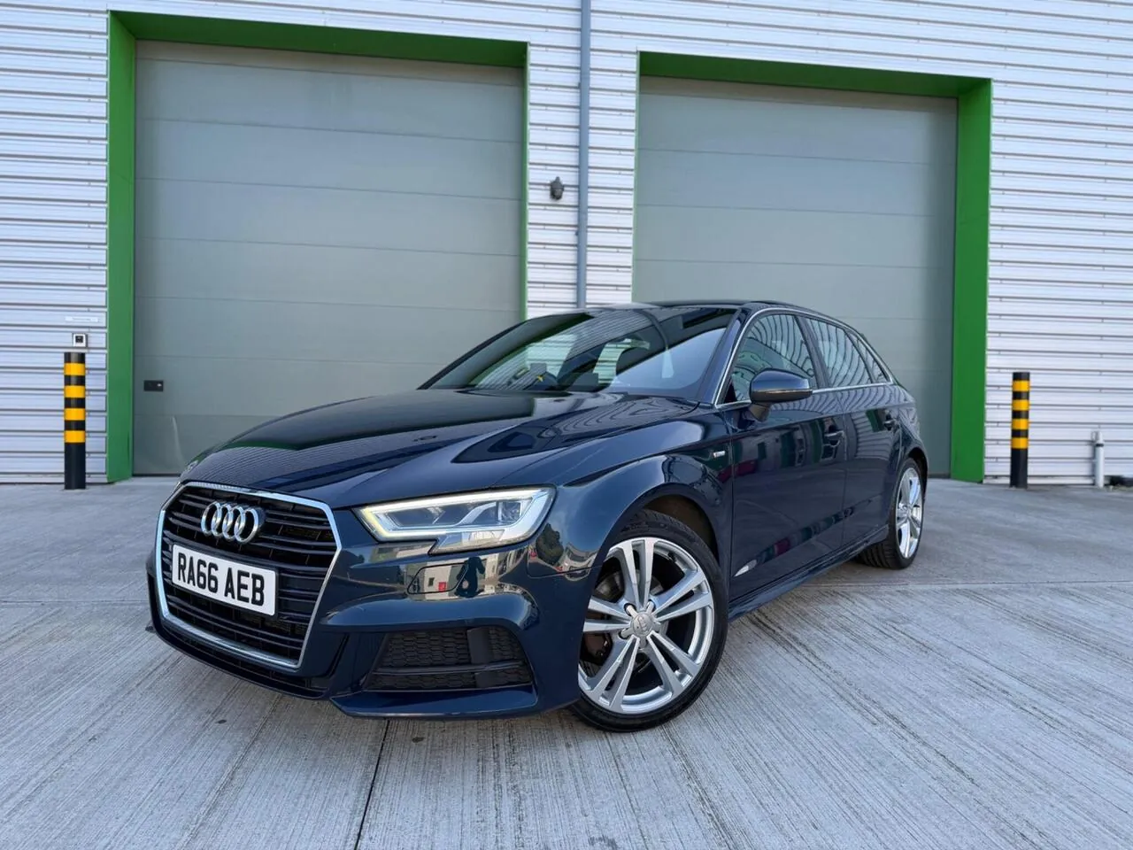 Audi A3 2017 photo 2