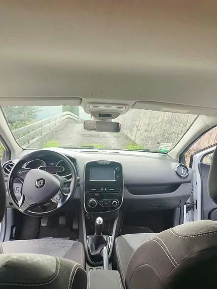 Renault Clio Iv 2014 photo 3