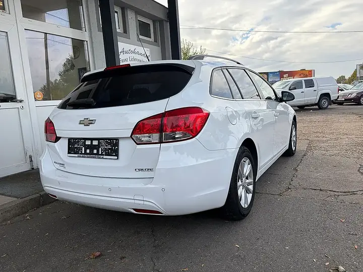 Chevrolet Cruze 2012 photo 3