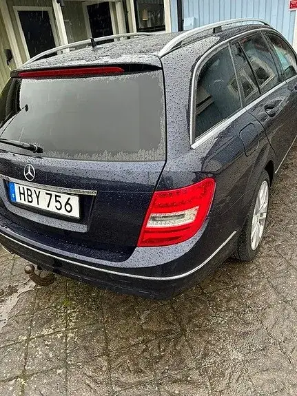 Mercedes-Benz C 220 2012 photo 3