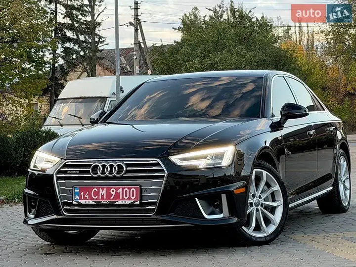 Audi A4 2019 photo 2