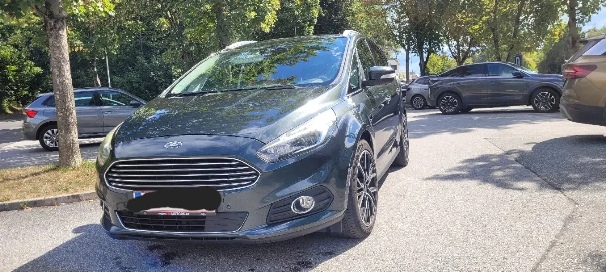 Ford S-Max