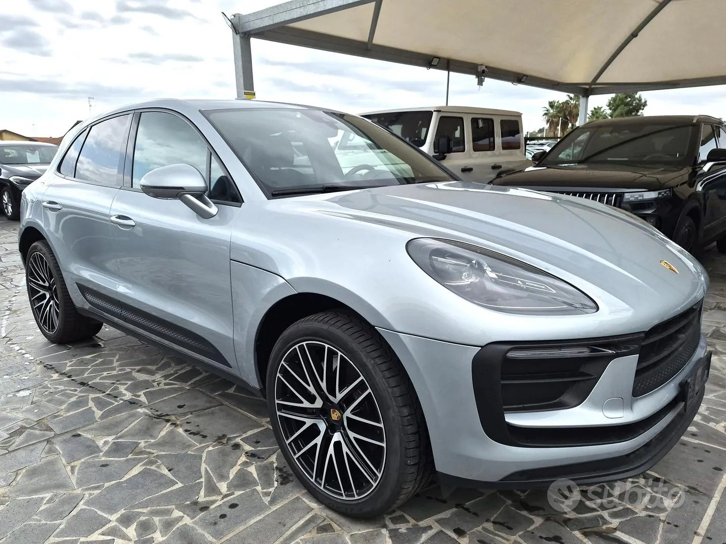 Porsche Macan 2023 photo 3