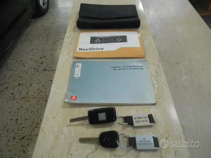 Citroen C4 Picasso 2009 photo 4