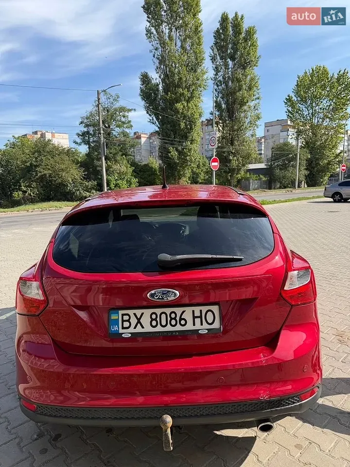 Ford Focus 2011 photo 3