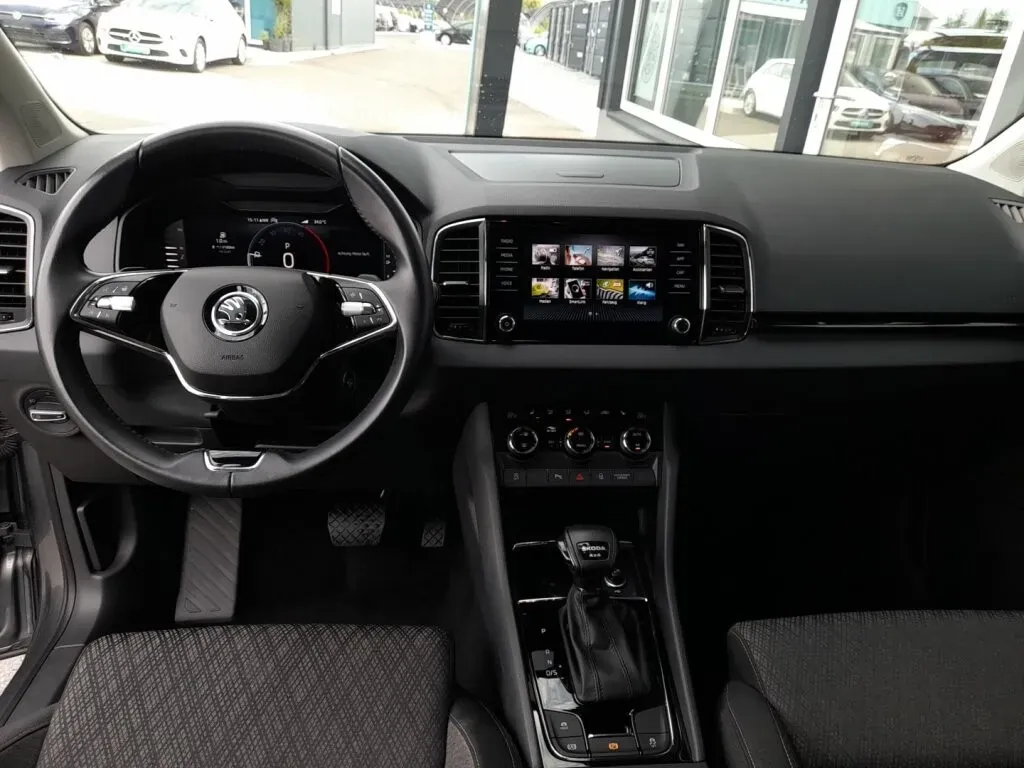 Skoda Karoq 2023 photo 3
