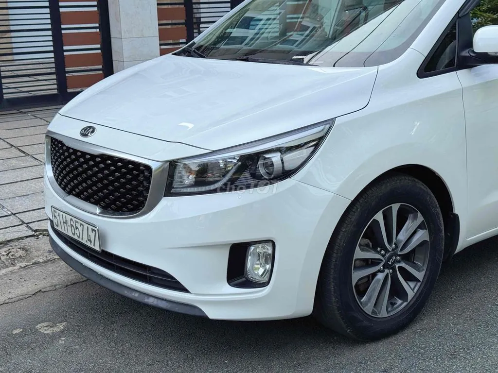 Kia Sedona 2018 photo 4