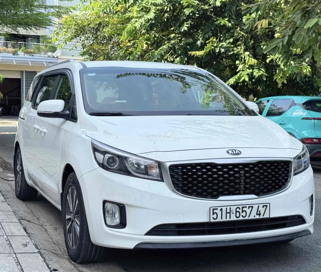 Kia Sedona 2018 photo 3