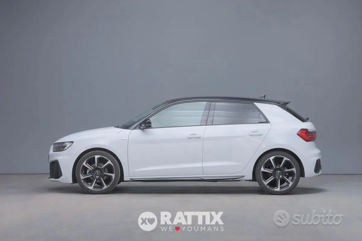 Audi A1 2025 photo 2