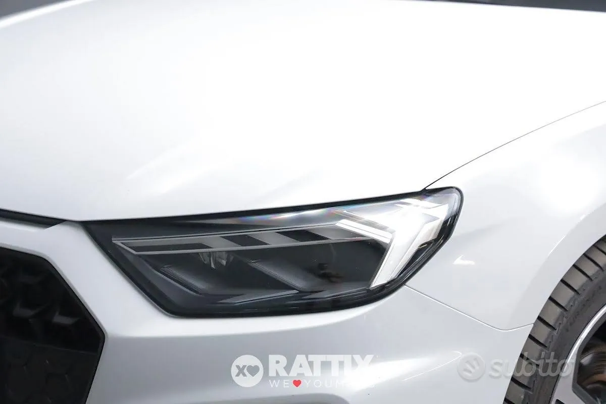 Audi A1 2025 photo 3