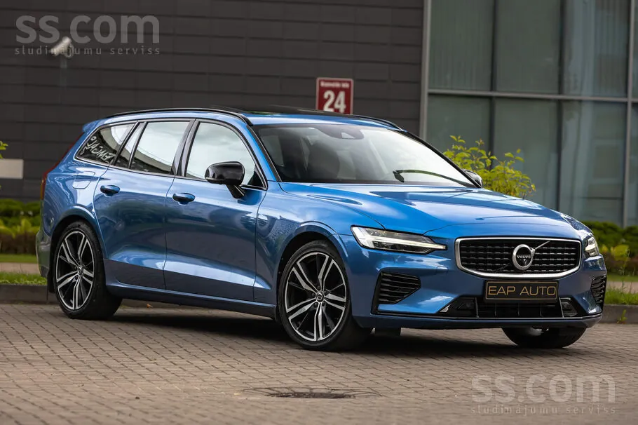 Volvo V60 2020 photo 2