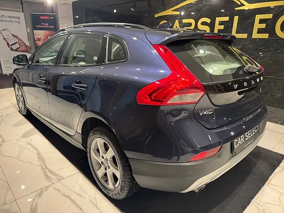 Volvo V40 Cross Country 2014 photo 3