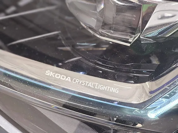 Skoda Superb 2021 photo 5