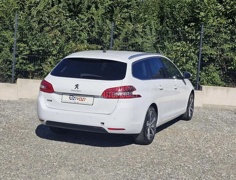 Peugeot 308 2017 photo 3