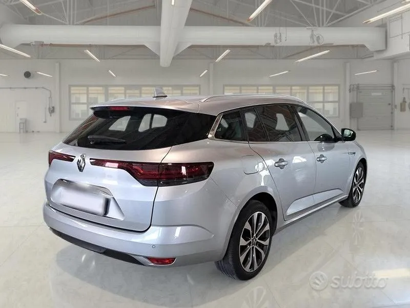 Renault Megane 2023 photo 4