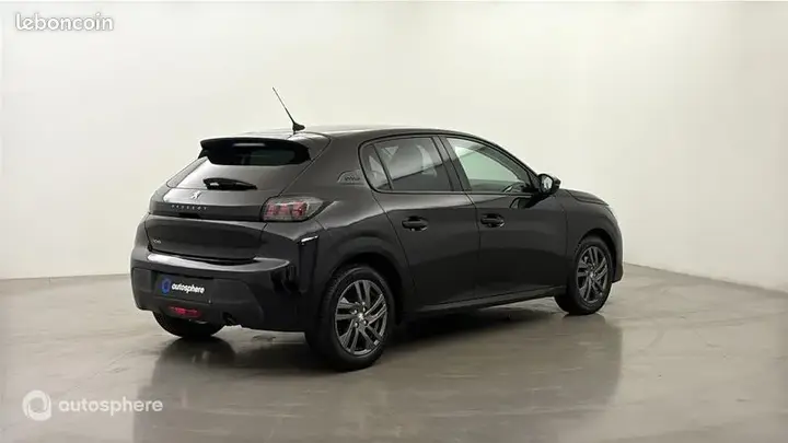 Peugeot 208 2022 photo 5