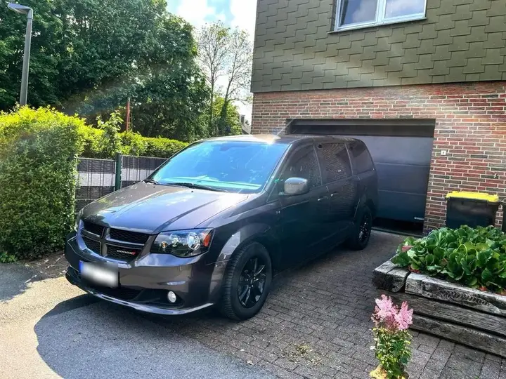 Dodge Grand Caravan