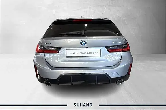 BMW 330E 2023 photo 4