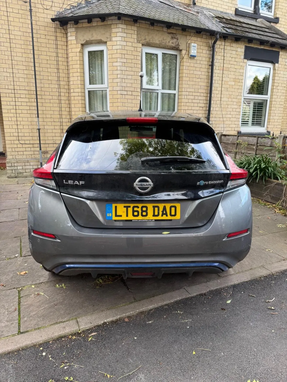 Nissan Leaf 2018 photo 3