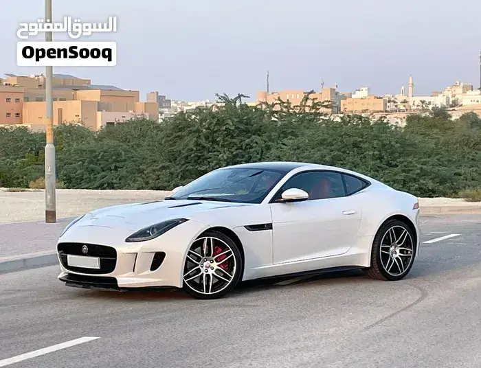 Jaguar F-Type 2016 photo 2