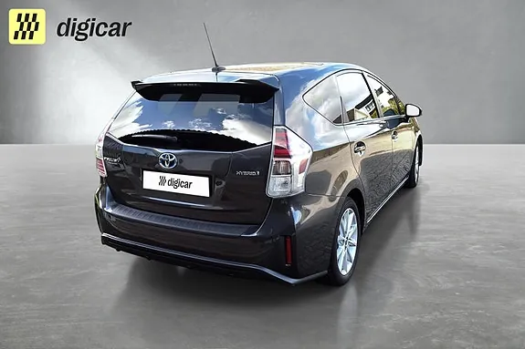 Toyota Prius 2018 photo 4
