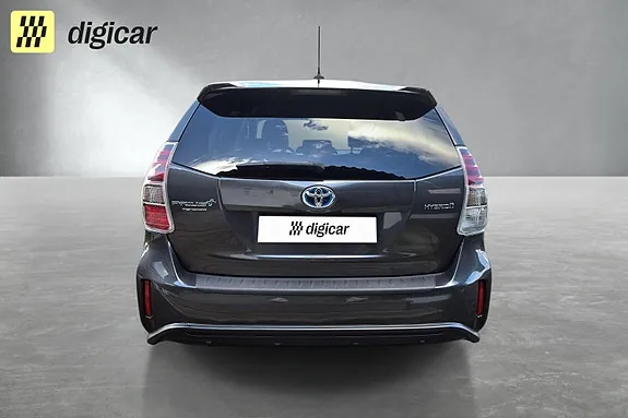 Toyota Prius 2018 photo 5