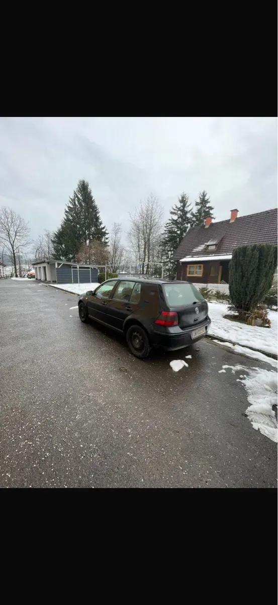 Volkswagen Golf 2002 photo 3