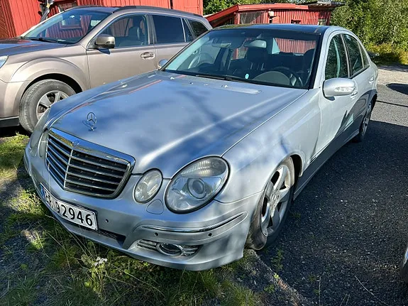 Mercedes-Benz E280 2006 photo 2