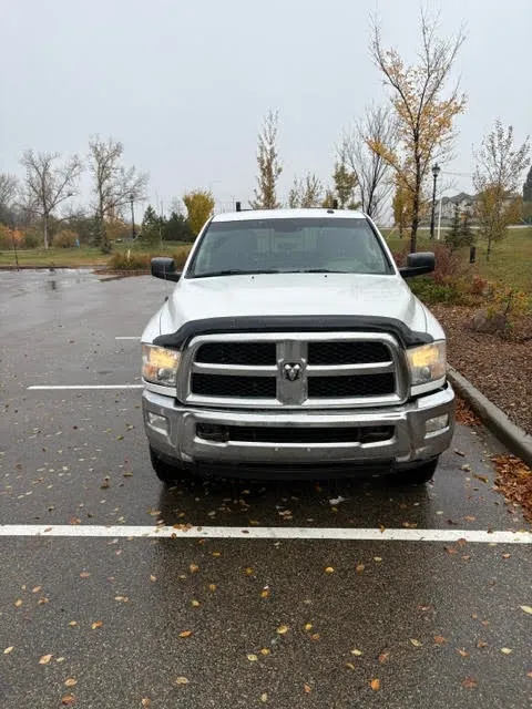 Dodge Ram 2500 2015 photo 2