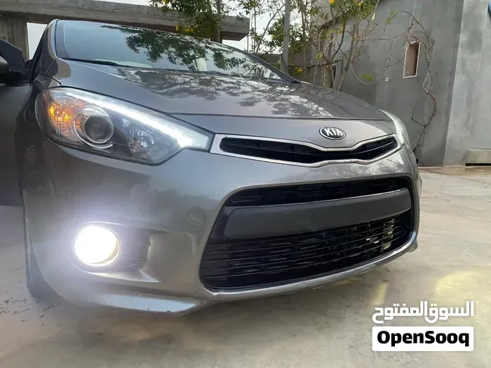Kia Forte 2016 photo 4