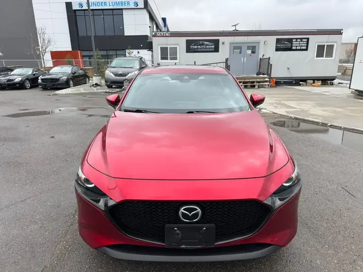 Mazda Mazda3 2019 photo 2
