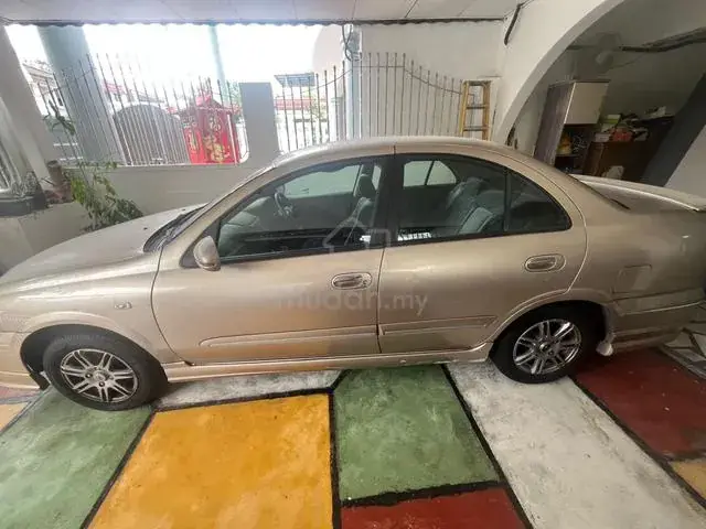 Nissan Sentra