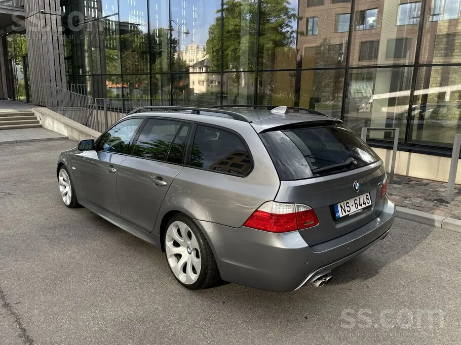 BMW 525D 2007 photo 2