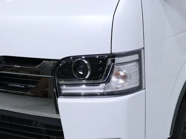 Toyota Hiace 2026 photo 5